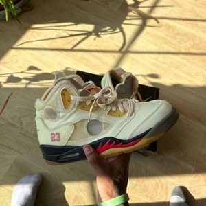 Off-white 5s looking to sell brand new